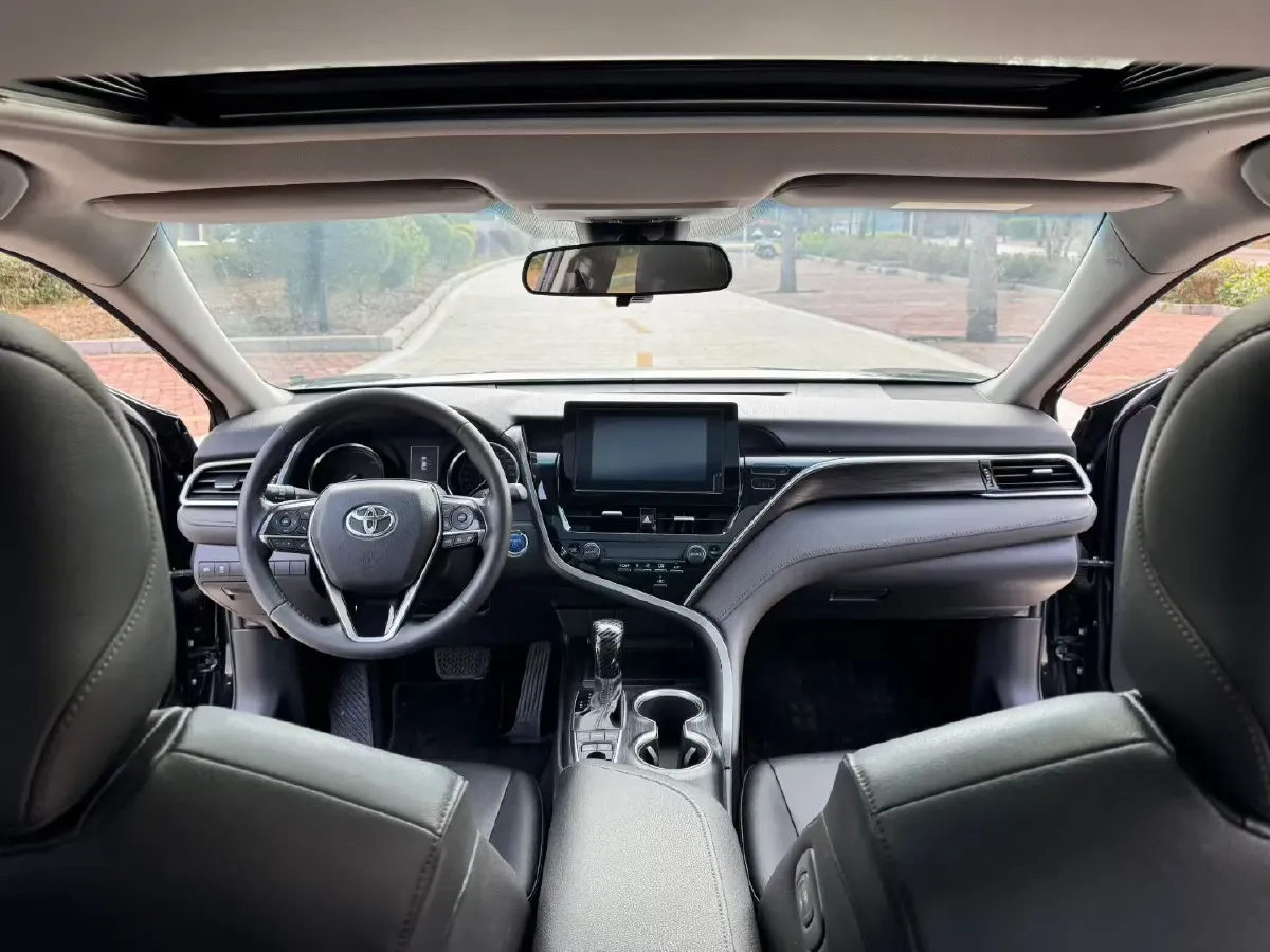 2021 Toyota Camry 2.5L 178HP L4 E-CVT Hybrid,autocango,china used car exporter,china ev exporter,chinese used car exporter,chinese used ev exporter