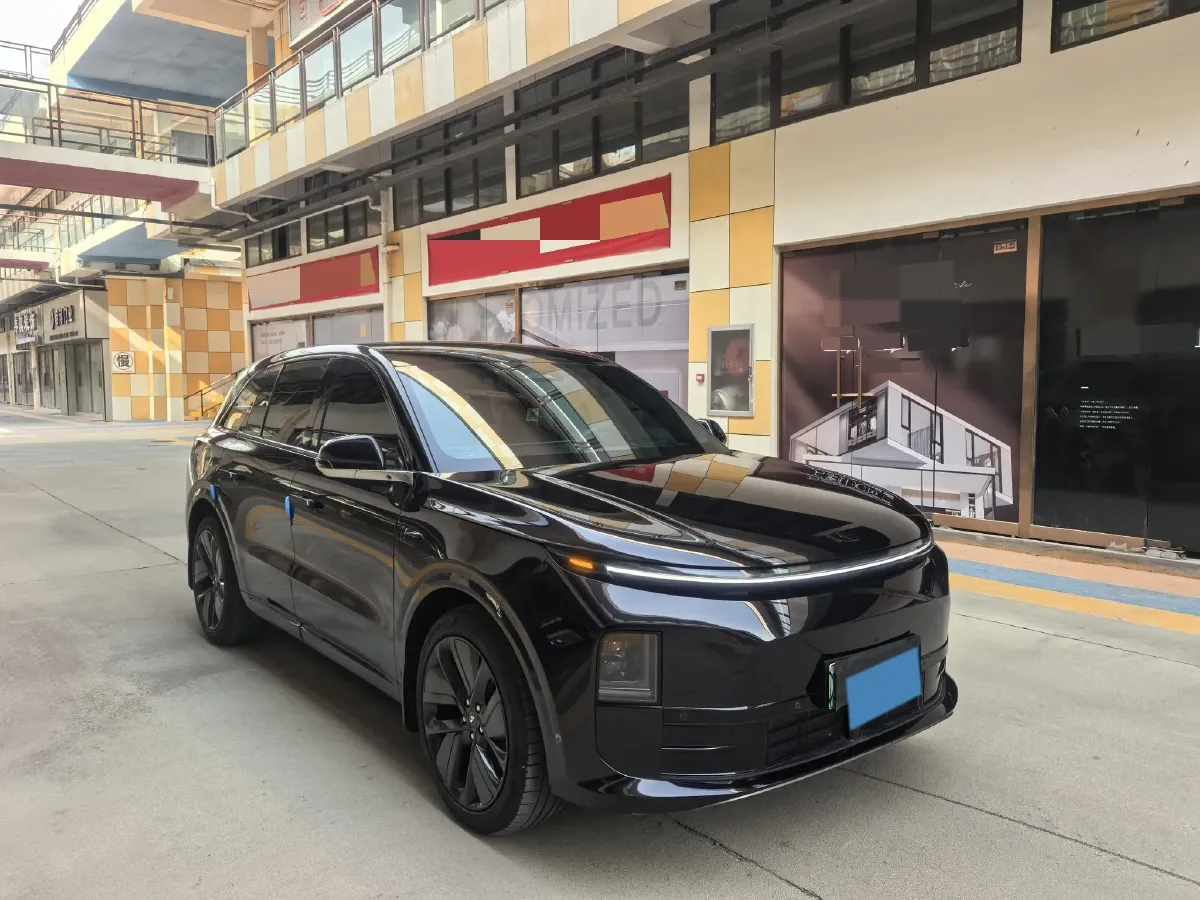2024 Li L6 Range Extended 154HP L4 REEV 36.8KWH,autocango,china used car exporter,china ev exporter,chinese used car exporter,chinese used ev exporter