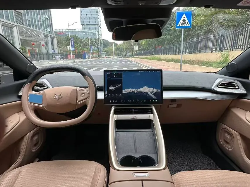 2025 ARCFOX αS5 BEV,autocango,china used car exporter,china ev exporter,chinese used car exporter,chinese used ev exporter