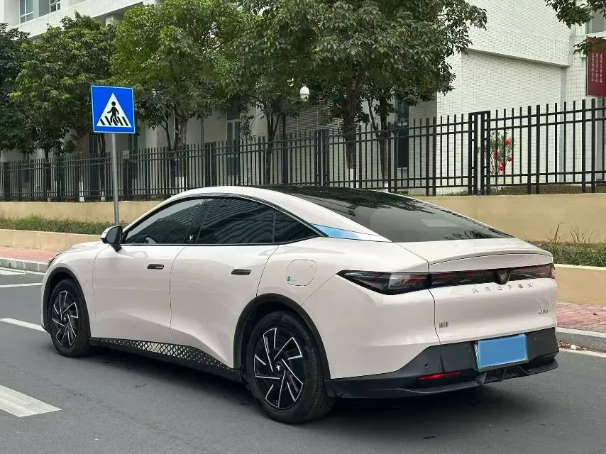 2025 ARCFOX αS5 BEV,autocango,china used car exporter,china ev exporter,chinese used car exporter,chinese used ev exporter