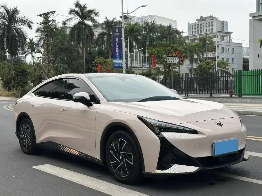 2025 ARCFOX αS5 BEV,autocango,china used car exporter,china ev exporter,chinese used car exporter,chinese used ev exporter