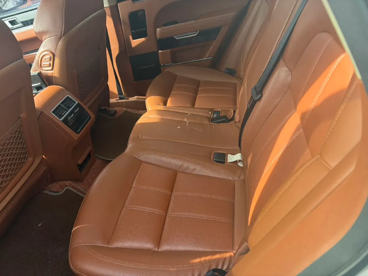 2017 Zotye T700 1.8T 177HP L4 6DCT,autocango,china used car exporter,china ev exporter,chinese used car exporter,chinese used ev exporter