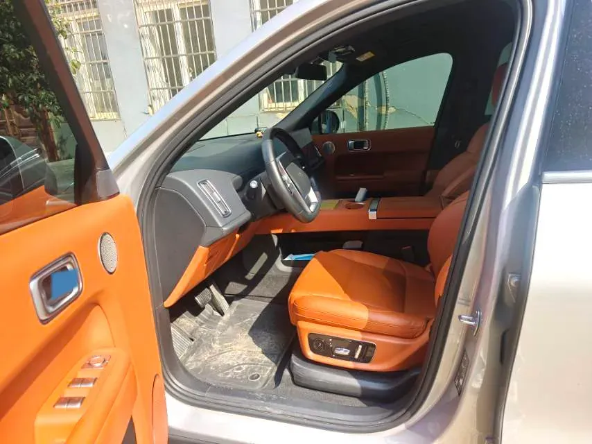 2022 Li L9 Range Extended 154HP REEV 42.6KWH,autocango,china used car exporter,china ev exporter,chinese used car exporter,chinese used ev exporter