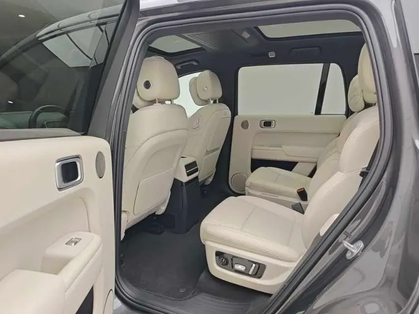 2022 Li L9 Range Extended 154HP REEV 42.6KWH,autocango,china used car exporter,china ev exporter,chinese used car exporter,chinese used ev exporter