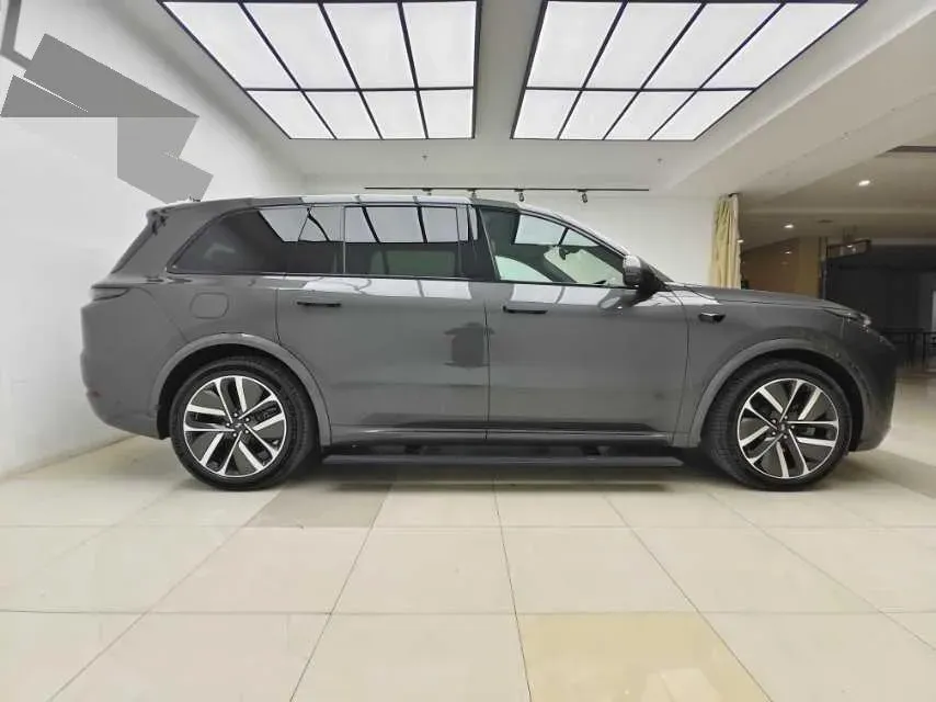2022 Li L9 Range Extended 154HP REEV 42.6KWH,autocango,china used car exporter,china ev exporter,chinese used car exporter,chinese used ev exporter