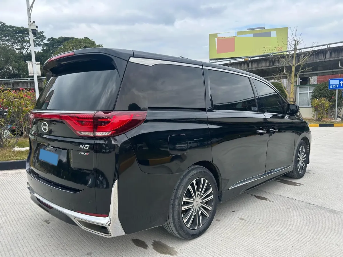 2021 GAC Trumpchi M8 2.0T 252HP L4 8AT,autocango,china used car exporter,china ev exporter,chinese used car exporter,chinese used ev exporter