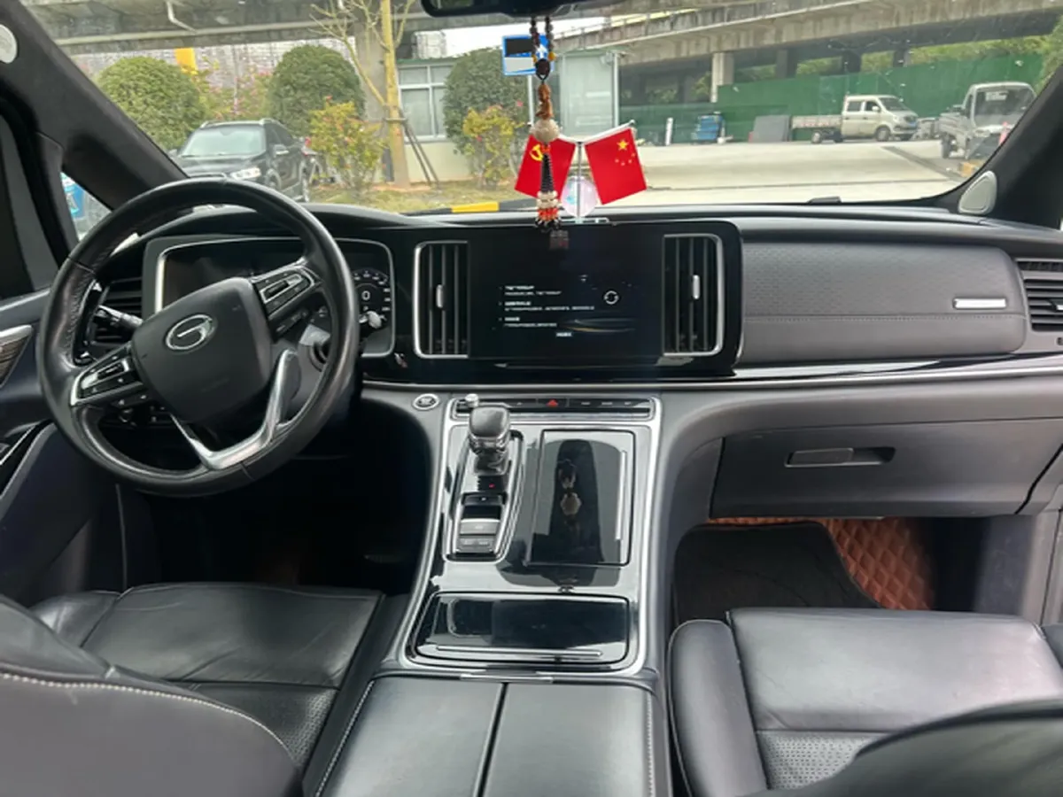 2021 GAC Trumpchi M8 2.0T 252HP L4 8AT,autocango,china used car exporter,china ev exporter,chinese used car exporter,chinese used ev exporter