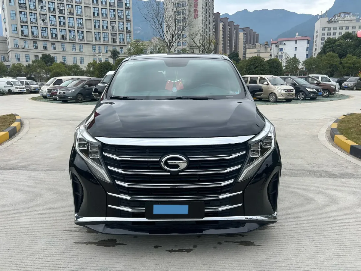 2021 GAC Trumpchi M8 2.0T 252HP L4 8AT,autocango,china used car exporter,china ev exporter,chinese used car exporter,chinese used ev exporter