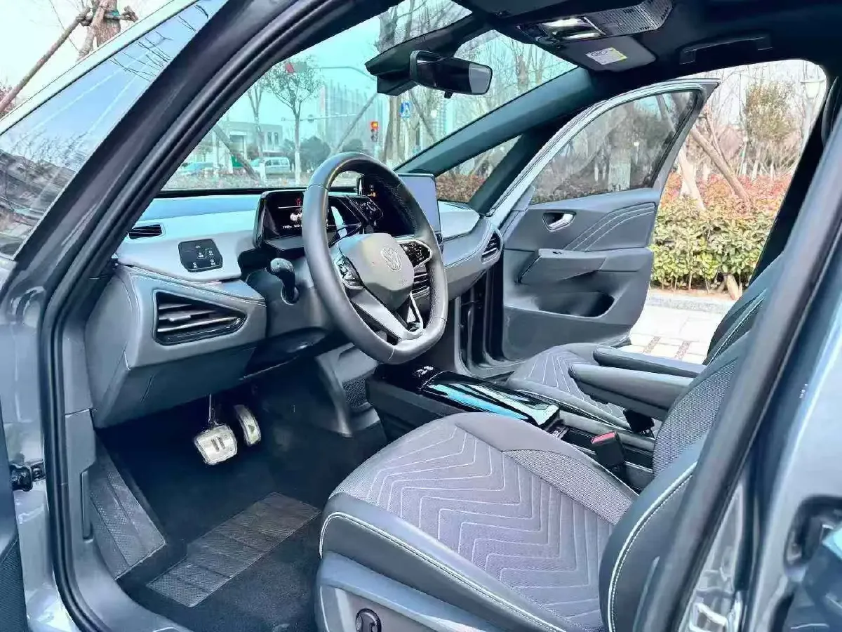 2024 Volkswagen ID.3 BEV 52.8KWH,autocango,china used car exporter,china ev exporter,chinese used car exporter,chinese used ev exporter