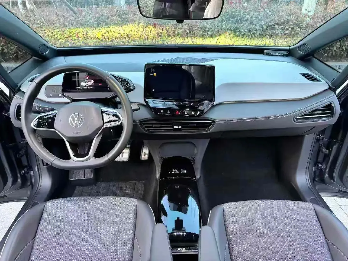 2024 Volkswagen ID.3 BEV 52.8KWH,autocango,china used car exporter,china ev exporter,chinese used car exporter,chinese used ev exporter