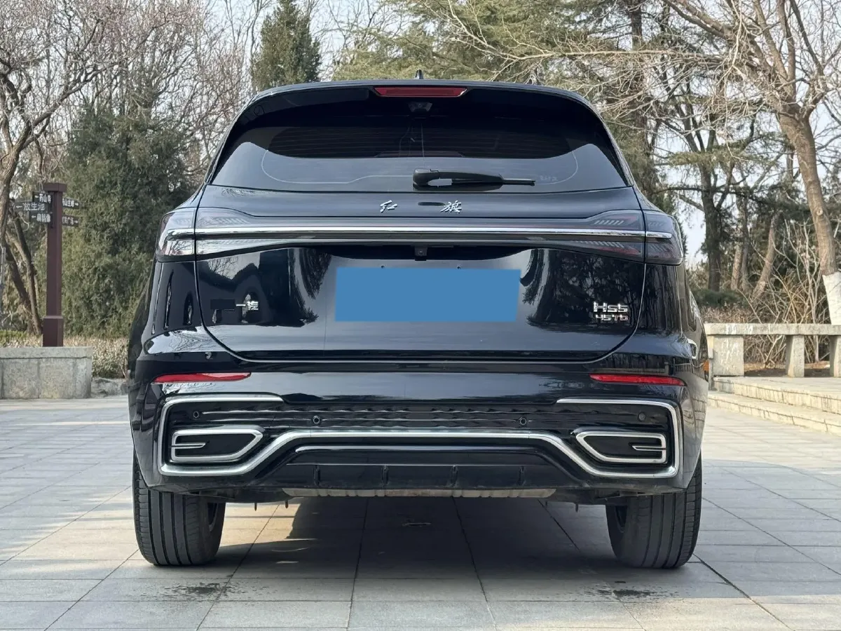 2023 HongQi HS5 2.0T 252HP L4 8AT,autocango,china used car exporter,china ev exporter,chinese used car exporter,chinese used ev exporter