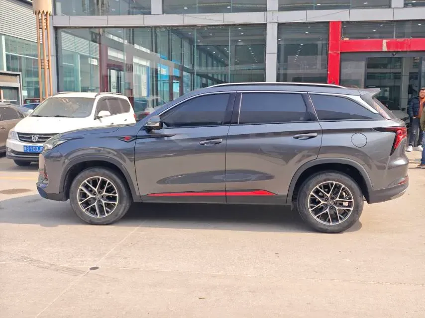 2022 ChangAn CS75 Plus 1.5T 178HP L4 6AT,autocango,china used car exporter,china ev exporter,chinese used car exporter,chinese used ev exporter