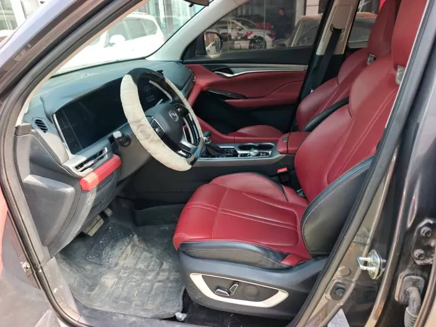 2022 ChangAn CS75 Plus 1.5T 178HP L4 6AT,autocango,china used car exporter,china ev exporter,chinese used car exporter,chinese used ev exporter