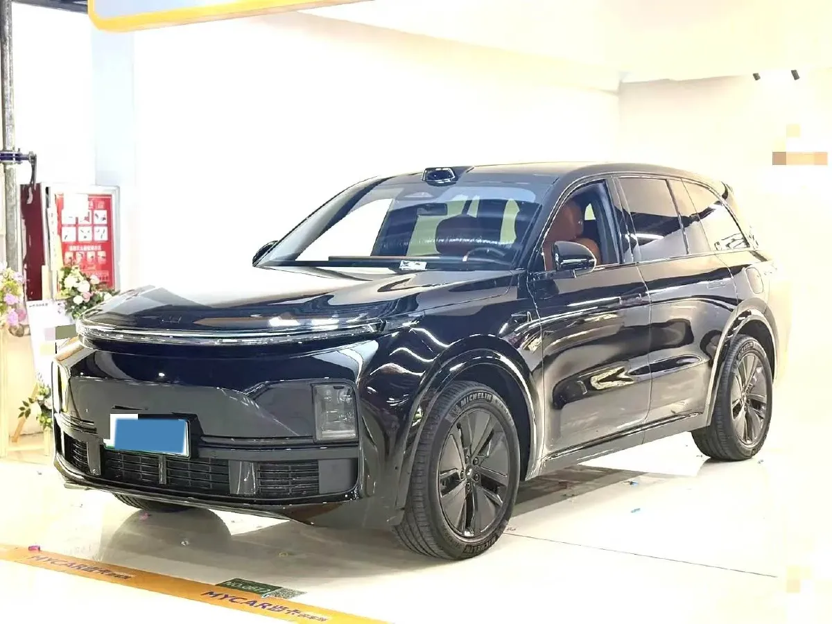 2023 Li L8 Range Extended 154HP REEV 40.9KWH,autocango,china used car exporter,china ev exporter,chinese used car exporter,chinese used ev exporter