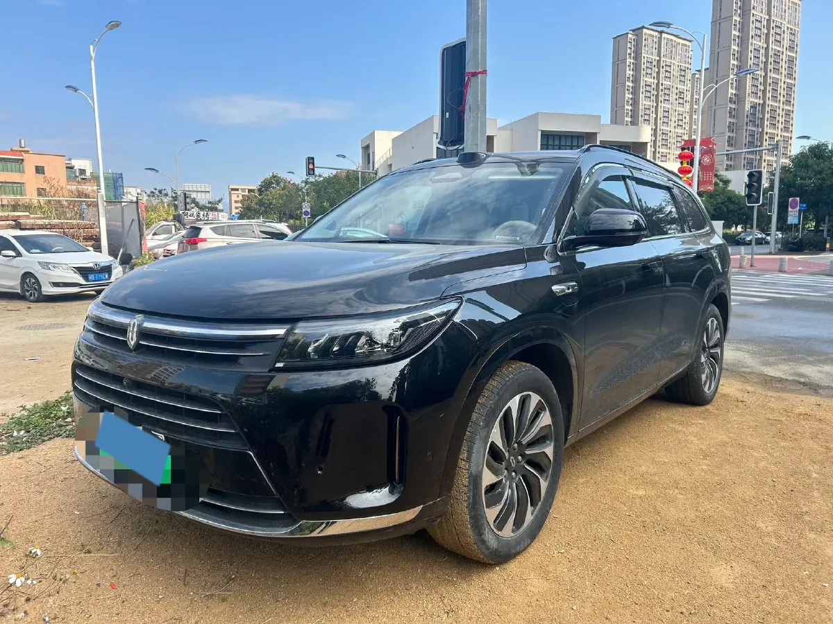 2024 AITO AITO M7 1.5T 152HP L4 REEV 42KWH,autocango,china used car exporter,china ev exporter,chinese used car exporter,chinese used ev exporter