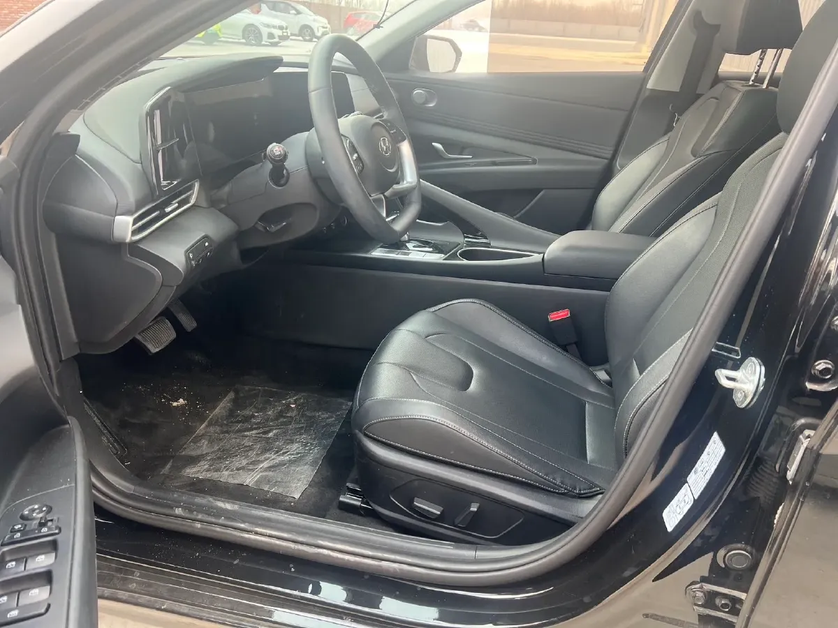 2022 Hyundai Elantra 1.5L 115HP L4 CVT,autocango,china used car exporter,china ev exporter,chinese used car exporter,chinese used ev exporter