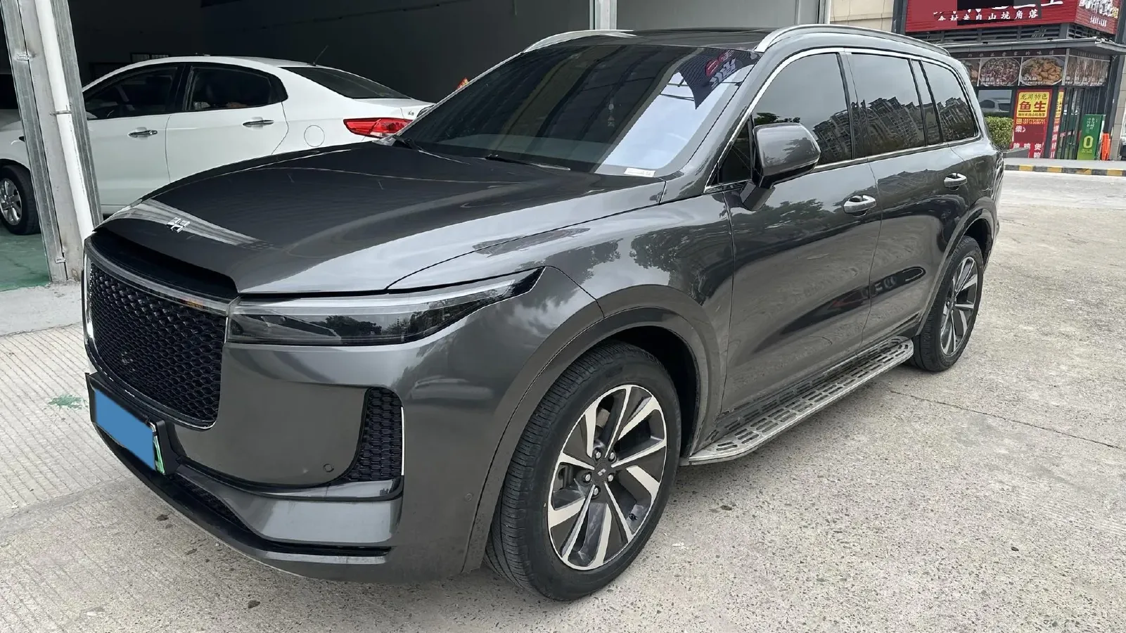 2020 Li ONE Range Extended 131HP REEV 40.5KWH,autocango,china used car exporter,china ev exporter,chinese used car exporter,chinese used ev exporter