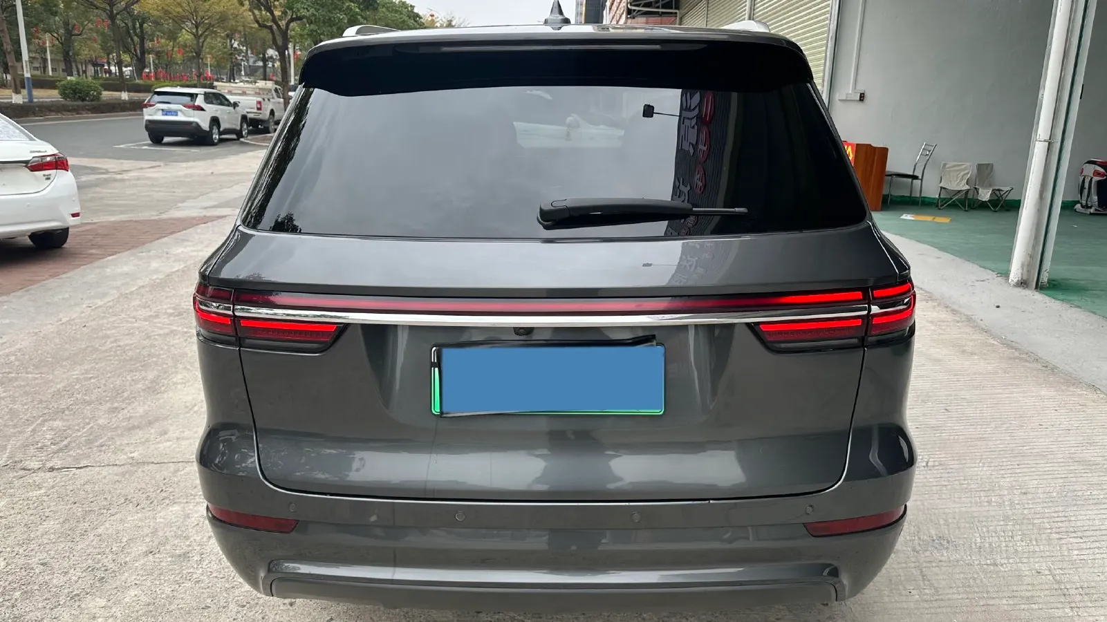 2020 Li ONE Range Extended 131HP REEV 40.5KWH,autocango,china used car exporter,china ev exporter,chinese used car exporter,chinese used ev exporter