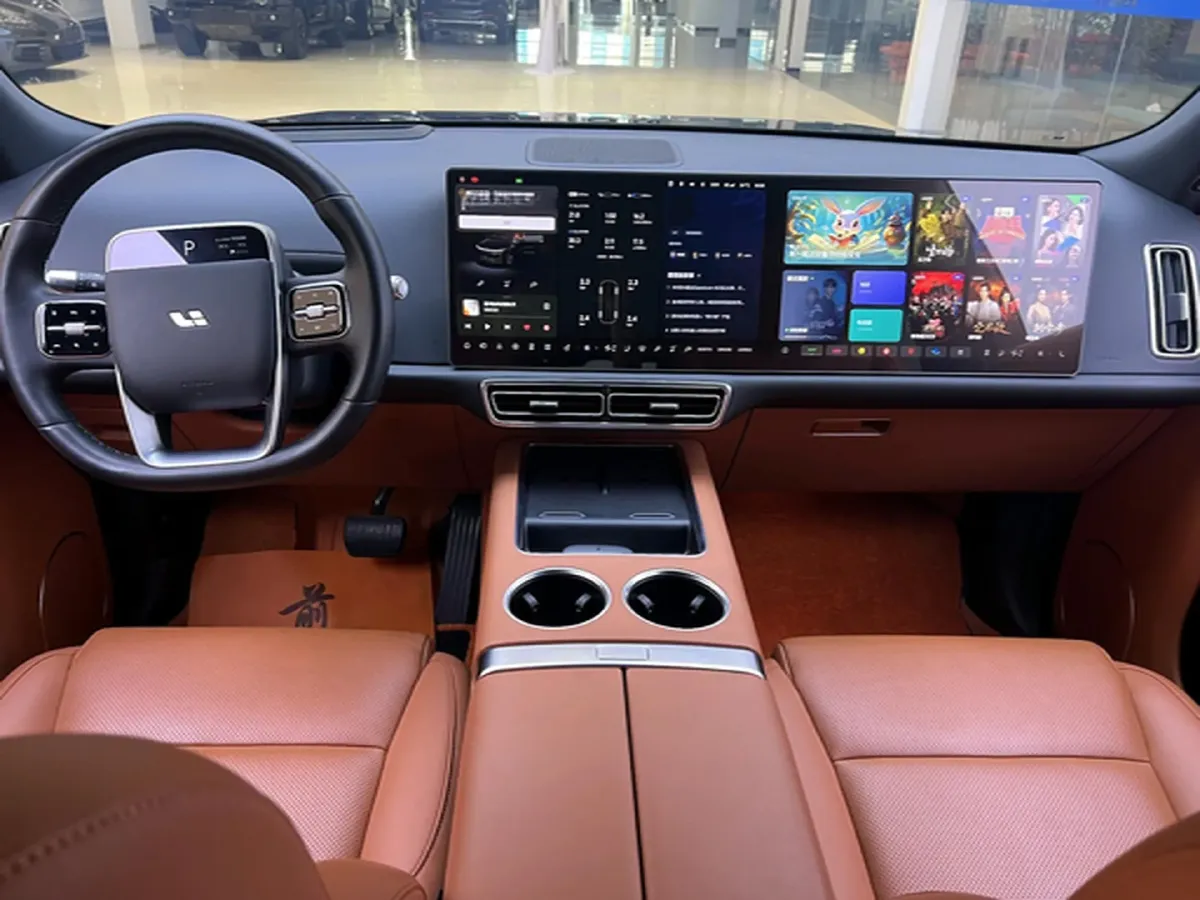 2024 Land Rover Range Rover Evoque 1.5T 200HP L3 8AT PHEV 15.5KWH,autocango,china used car exporter,china ev exporter,chinese used car exporter,chinese used ev exporter