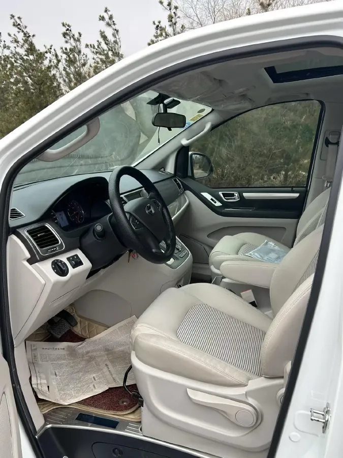 2016 MAXUS G10 2.0T 224HP L4 6AT,autocango,china used car exporter,china ev exporter,chinese used car exporter,chinese used ev exporter