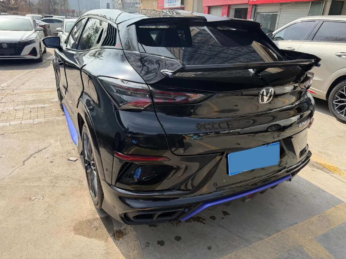 2023 ChangAn UNI-T 1.5T 188HP L4 7DCT,autocango,china used car exporter,china ev exporter,chinese used car exporter,chinese used ev exporter