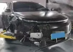 2023 Li L8 Range Extended 154HP REEV 40.9KWH,autocango,china used car exporter,china ev exporter,chinese used car exporter,chinese used ev exporter