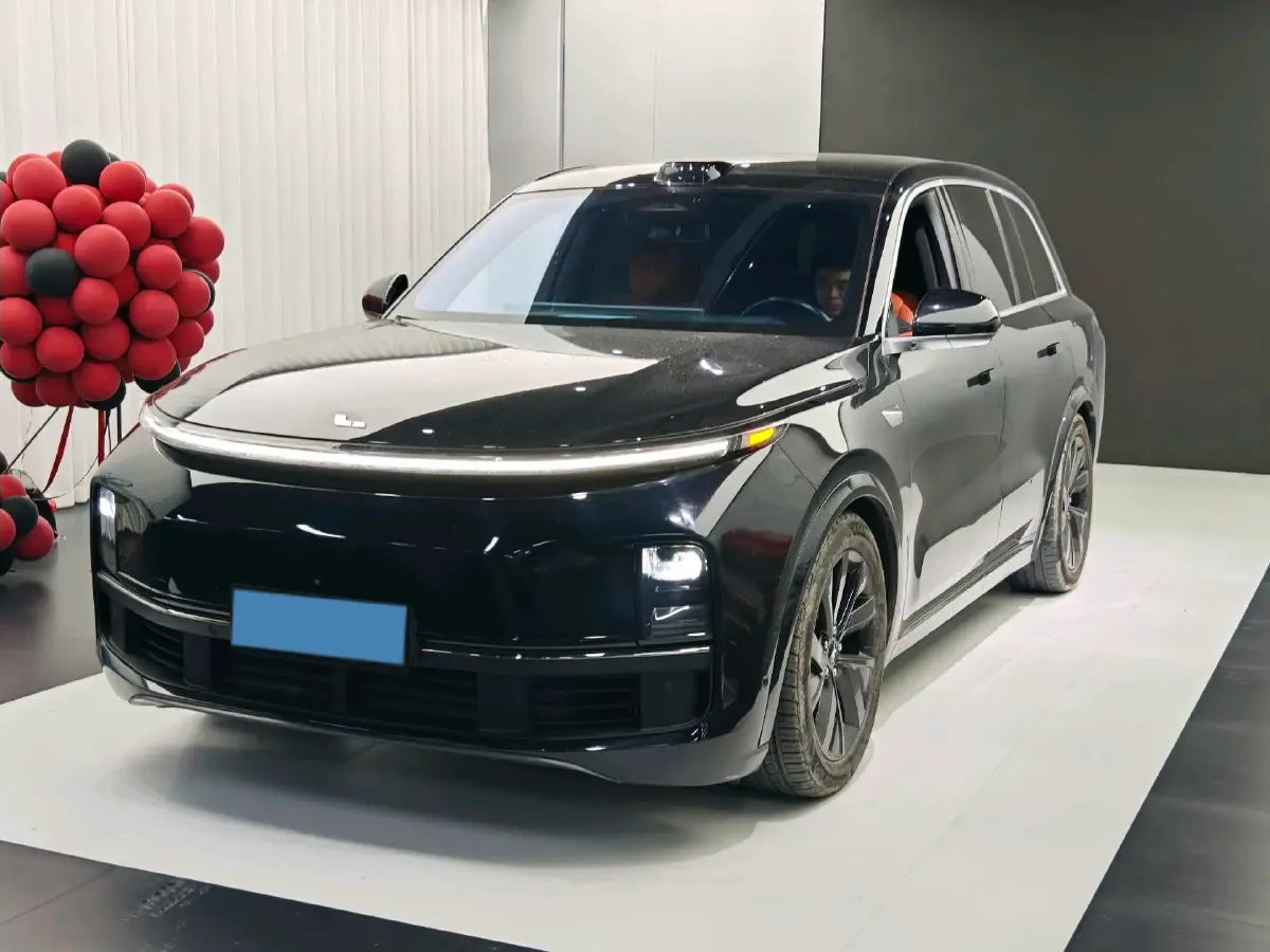 2023 Li L8 Range Extended 154HP REEV 40.9KWH