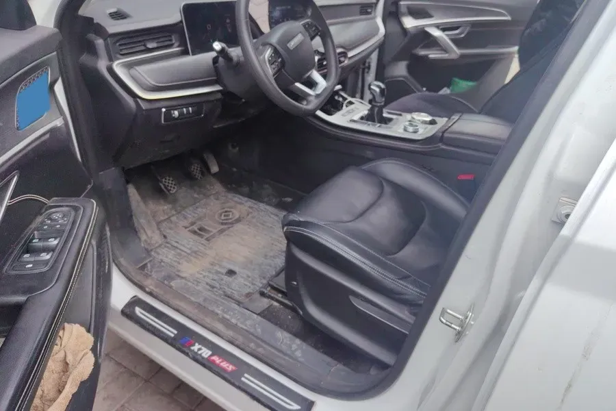 2021 Jetour X70 Plus 1.5T 156HP L4 6MT,autocango,china used car exporter,china ev exporter,chinese used car exporter,chinese used ev exporter