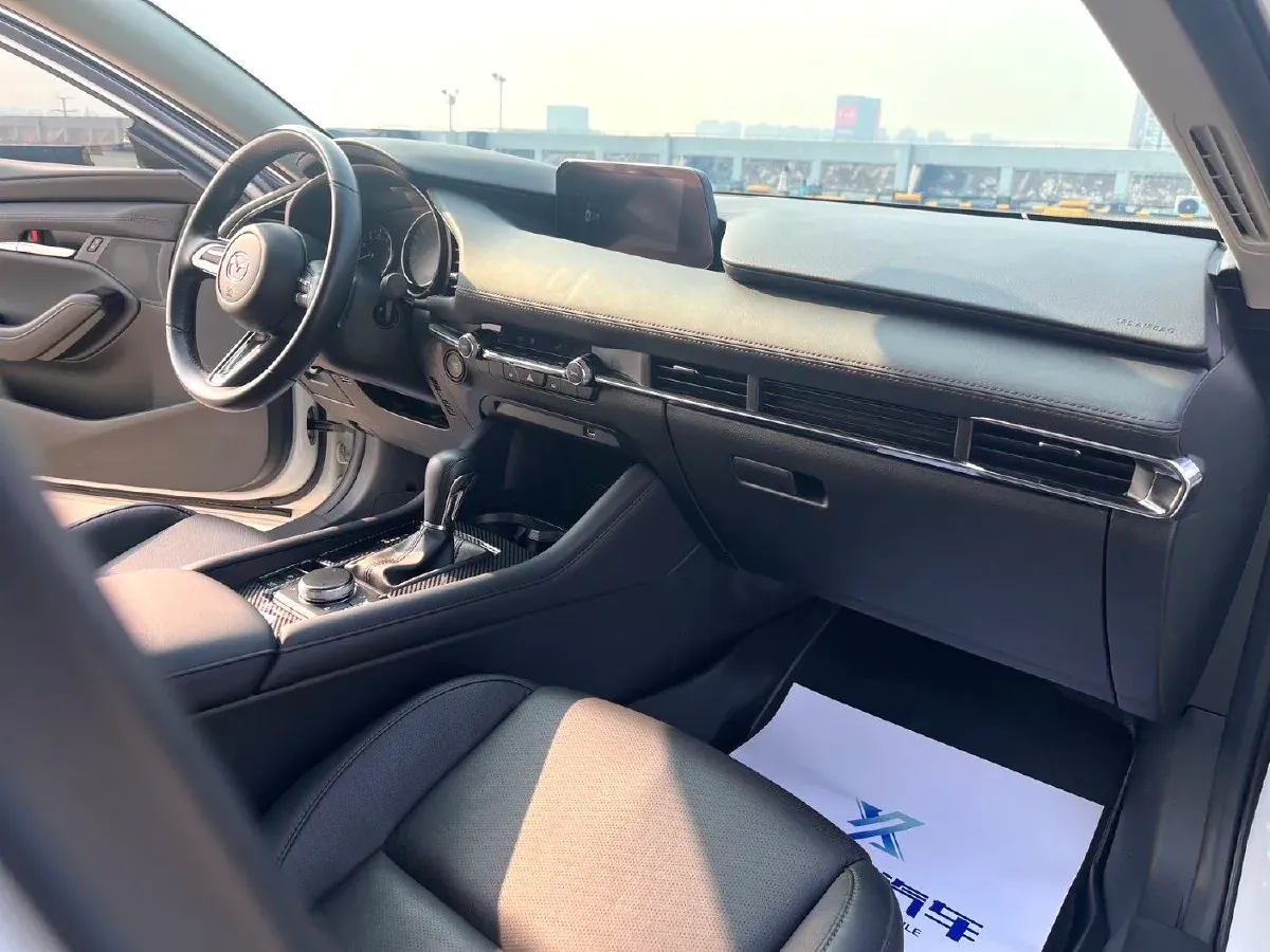2022 Mazda 3 Axela 2.0L 158HP L4 6AT,autocango,china used car exporter,china ev exporter,chinese used car exporter,chinese used ev exporter
