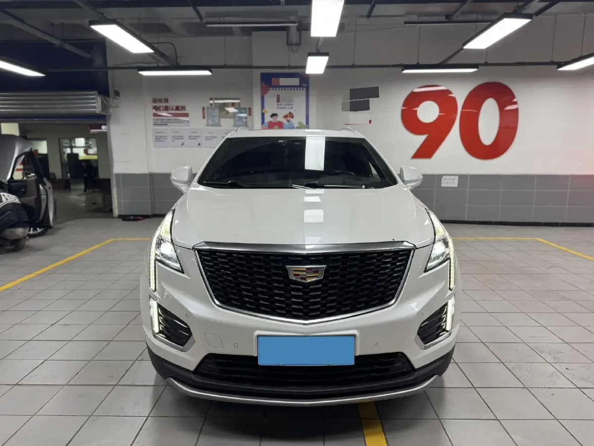 2020 Cadillac XT5 2.0T 237HP L4 9AT,autocango,china used car exporter,china ev exporter,chinese used car exporter,chinese used ev exporter