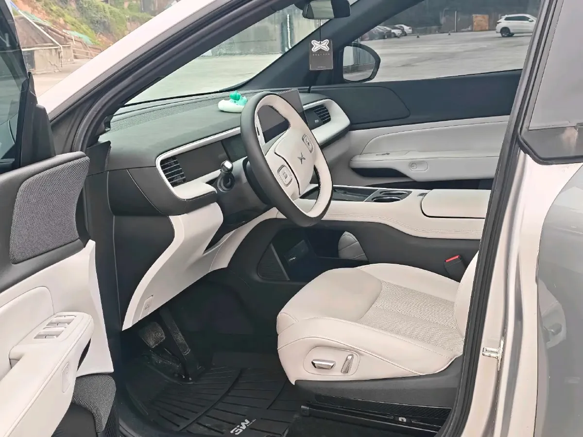 2023 Xpeng G6 BEV 87.5KWH,autocango,china used car exporter,china ev exporter,chinese used car exporter,chinese used ev exporter