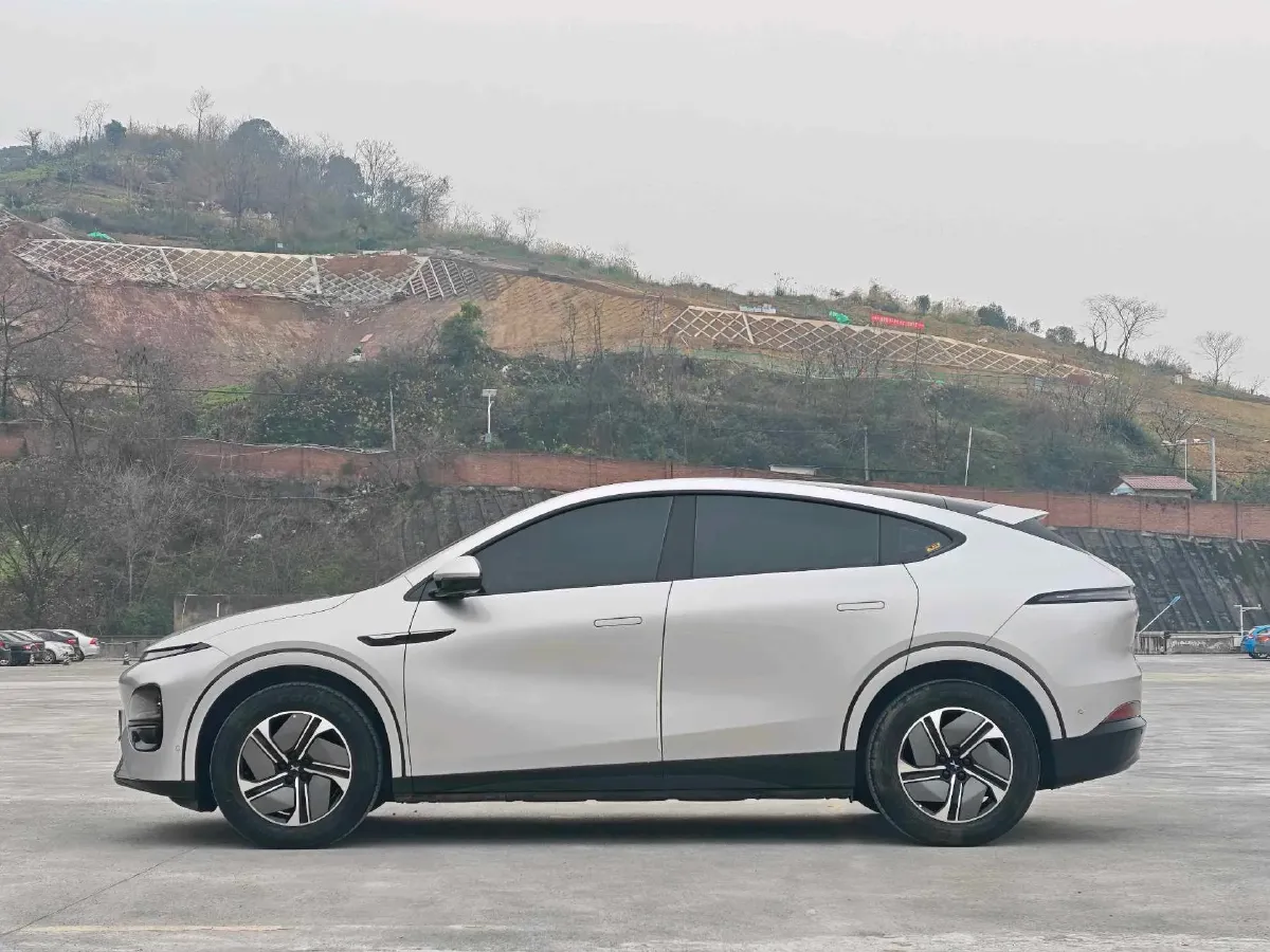 2023 Xpeng G6 BEV 87.5KWH,autocango,china used car exporter,china ev exporter,chinese used car exporter,chinese used ev exporter