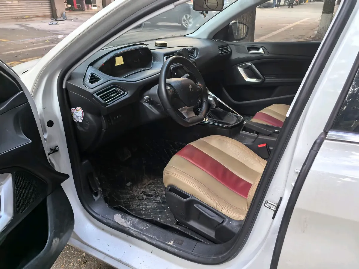 2018 Peugeot 308 1.6L 117HP L4 6AT,autocango,china used car exporter,china ev exporter,chinese used car exporter,chinese used ev exporter