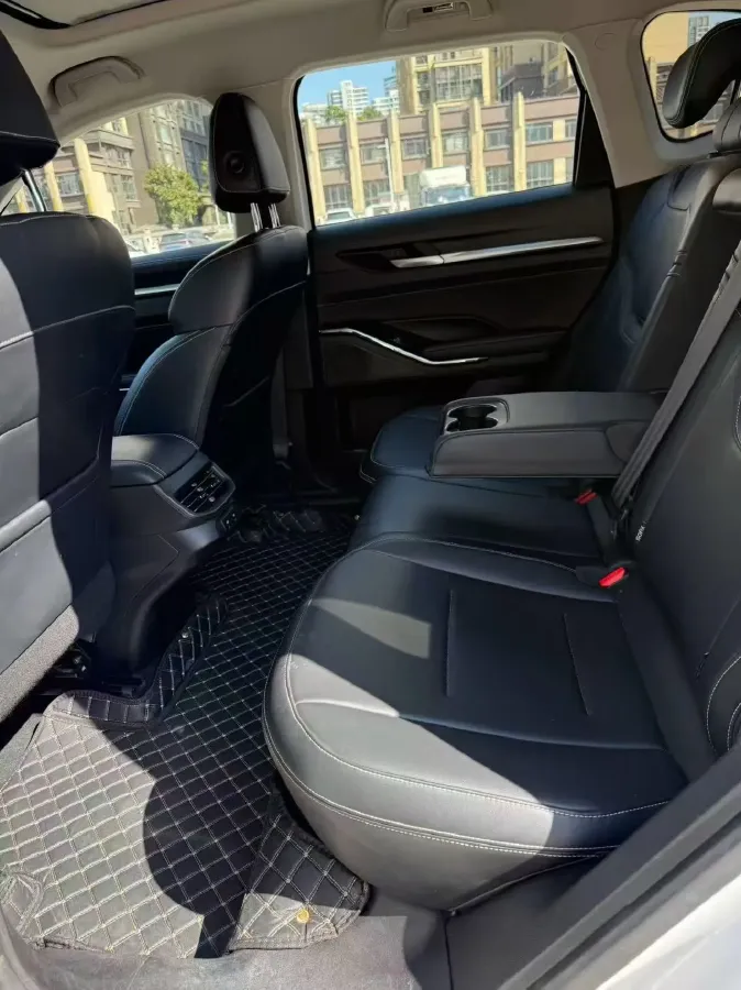 2021 Haval H6 1.5T 169HP L4 7DCT,autocango,china used car exporter,china ev exporter,chinese used car exporter,chinese used ev exporter