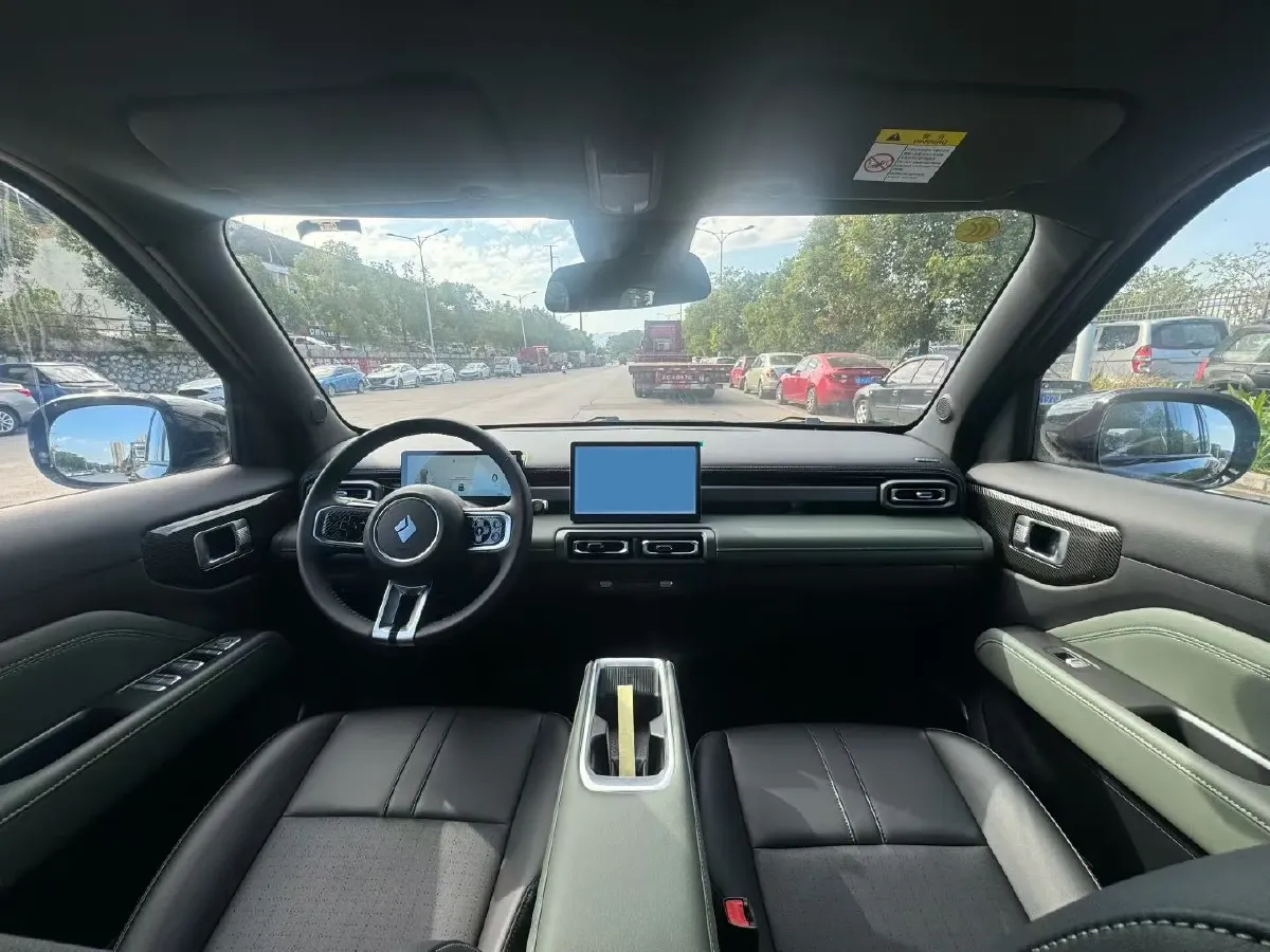 2025 BaoJun YepPlus BEV 41.9KWH,autocango,china used car exporter,china ev exporter,chinese used car exporter,chinese used ev exporter