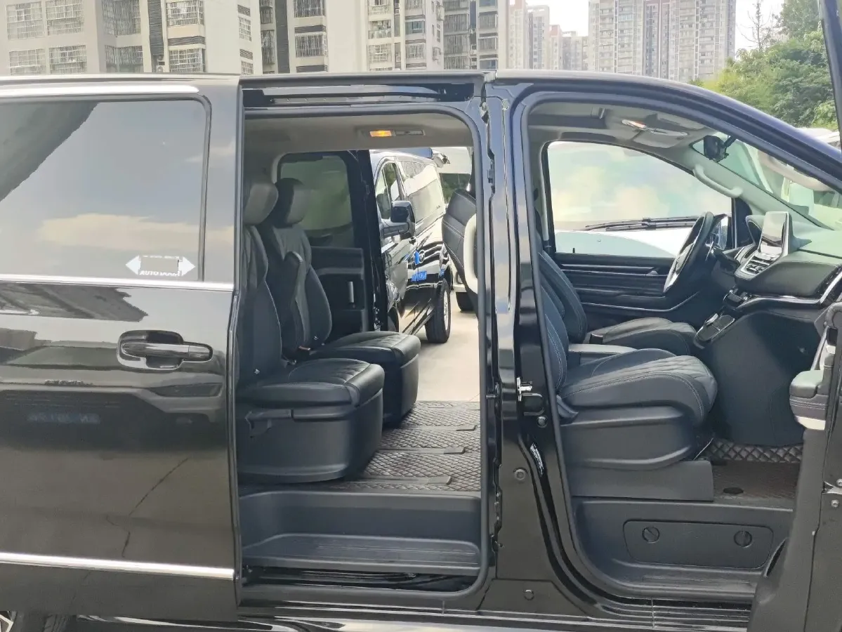 2023 MAXUS G20 2.0T 163HP L4 8AT,autocango,china used car exporter,china ev exporter,chinese used car exporter,chinese used ev exporter