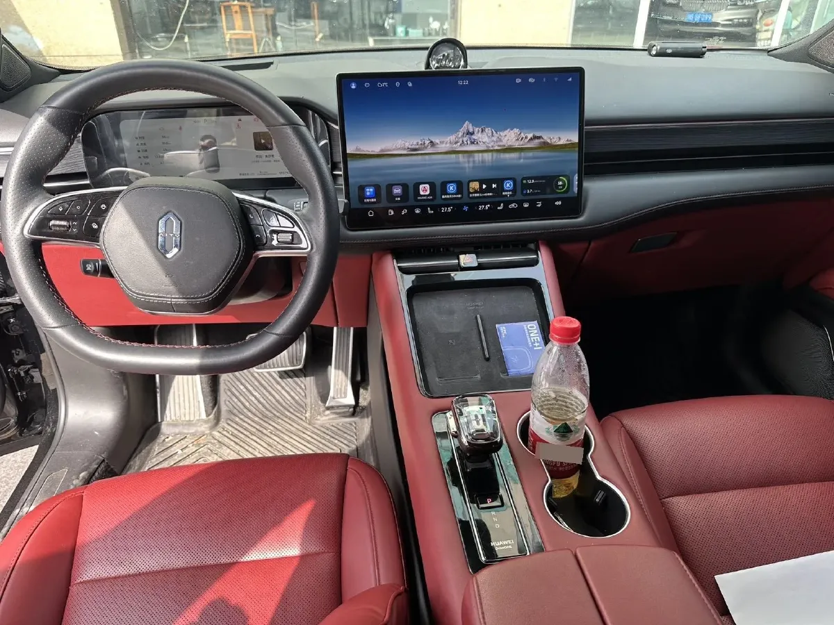 2024 HIMA AITO M5 1.5T 152HP L4 REEV 42KWH,autocango,china used car exporter,china ev exporter,chinese used car exporter,chinese used ev exporter