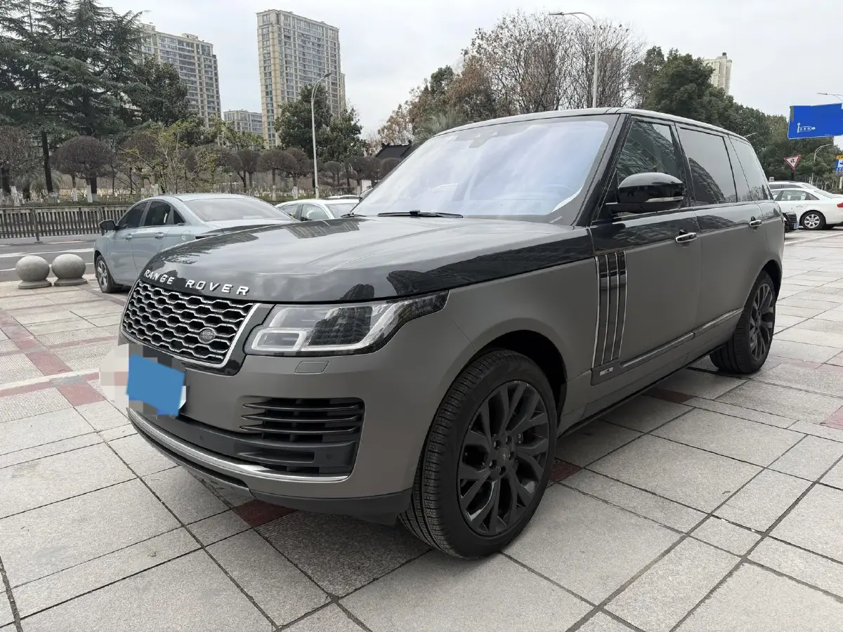 2018 Land Rover Range Rover 3.0T 381HP V6 8AT