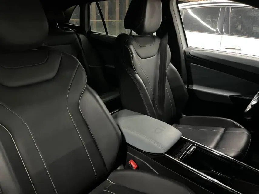 2023 Volkswagen ID.4 X BEV 52.8KWH,autocango,china used car exporter,china ev exporter,chinese used car exporter,chinese used ev exporter