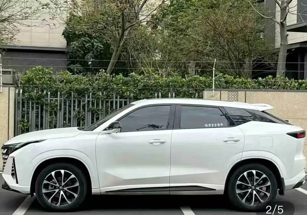2025 ChangAn UNI-Z 1.5L 98HP L4 E-CVT PHEV,autocango,china used car exporter,china ev exporter,chinese used car exporter,chinese used ev exporter