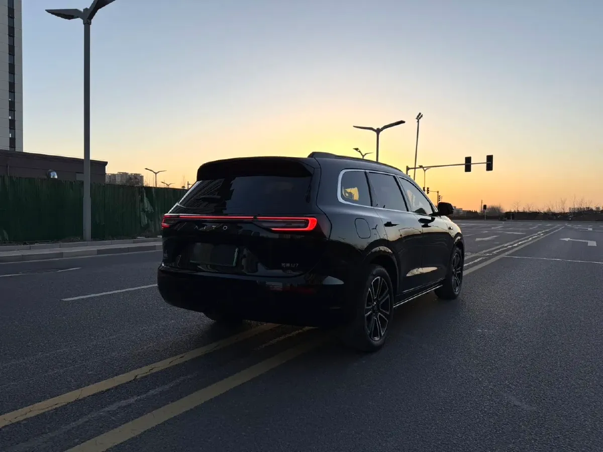 2024 AITO AITO M7 1.5T 152HP L4 REEV 38.5KWH,autocango,china used car exporter,china ev exporter,chinese used car exporter,chinese used ev exporter