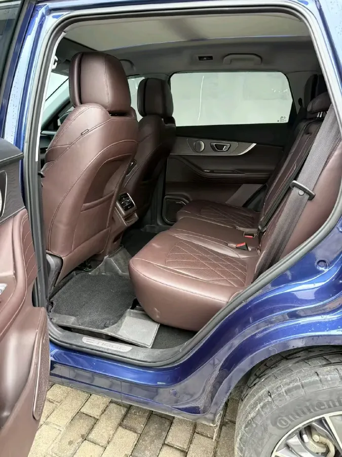 2022 Chery Tiggo 8 PRO 1.6T 197HP L4 7DCT,autocango,china used car exporter,china ev exporter,chinese used car exporter,chinese used ev exporter