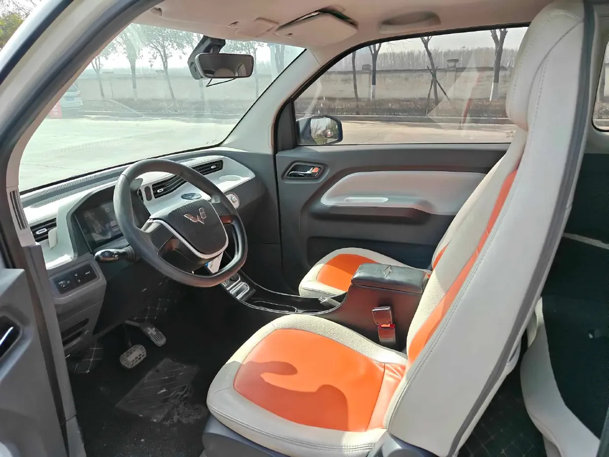 2022 WuLing HongGuang MINI EV BEV 9KWH,autocango,china used car exporter,china ev exporter,chinese used car exporter,chinese used ev exporter