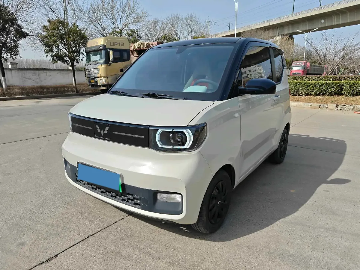 2022 WuLing HongGuang MINI EV BEV 9KWH,autocango,china used car exporter,china ev exporter,chinese used car exporter,chinese used ev exporter