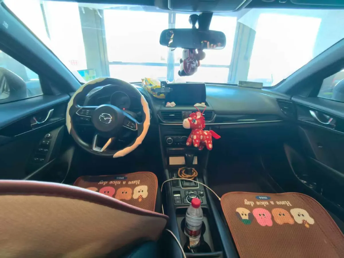 2021 Mazda CX-4 2.0L 158HP L4 6AT,autocango,china used car exporter,china ev exporter,chinese used car exporter,chinese used ev exporter