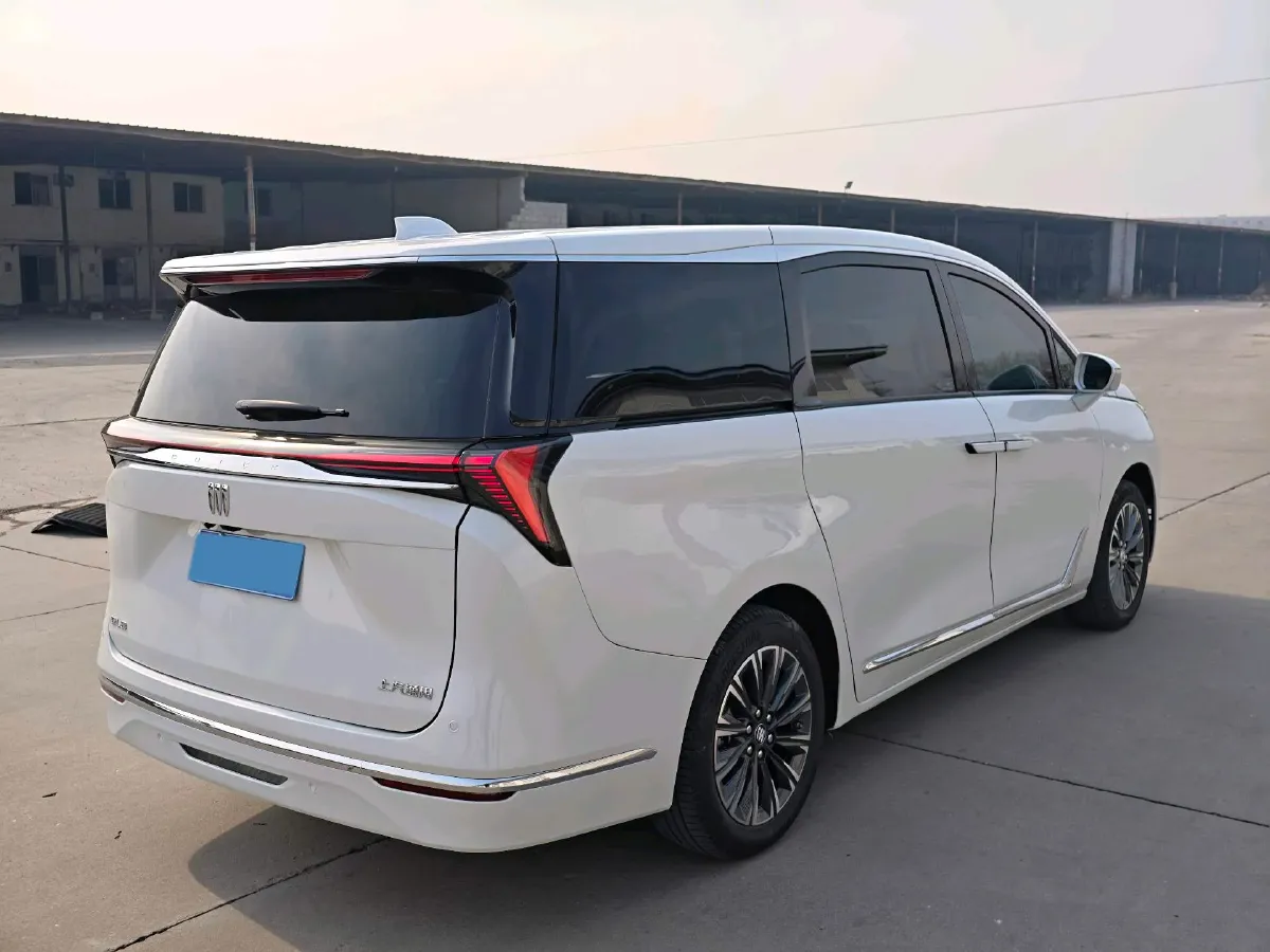 2025 Buick GL8 2.0T 237HP L4 9AT,autocango,china used car exporter,china ev exporter,chinese used car exporter,chinese used ev exporter