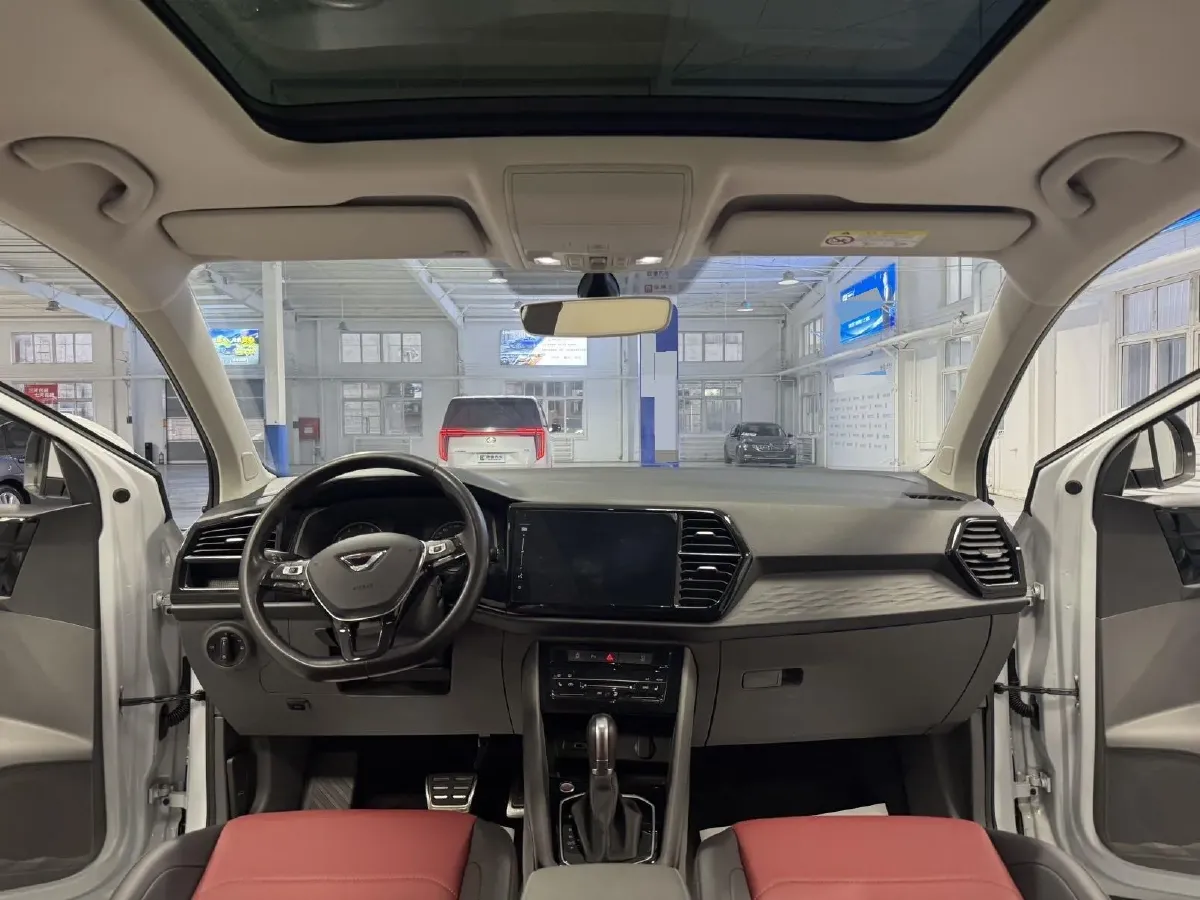 2020 Jetta VS7 1.4T 150HP L4 6AT,autocango,china used car exporter,china ev exporter,chinese used car exporter,chinese used ev exporter