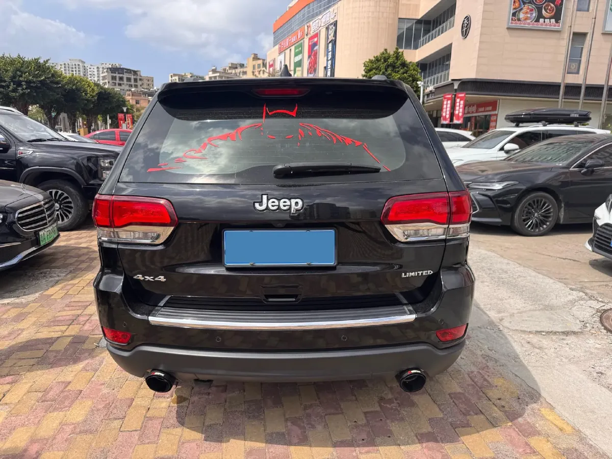 2020 Jeep Grand Cherokee 3.6L 286HP V6 8AT,autocango,china used car exporter,china ev exporter,chinese used car exporter,chinese used ev exporter