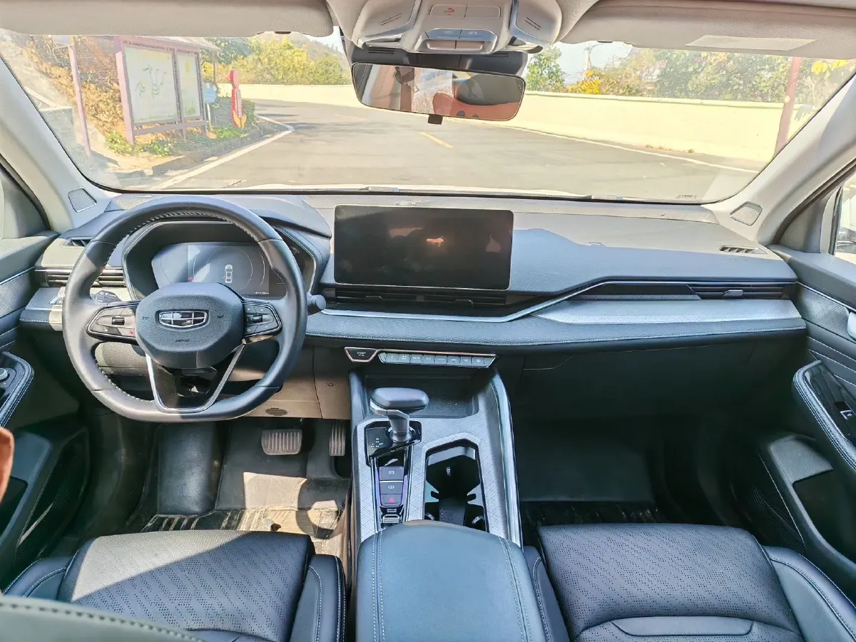 2021 Geely Preface 2.0T 190HP L4 7DCT,autocango,china used car exporter,china ev exporter,chinese used car exporter,chinese used ev exporter