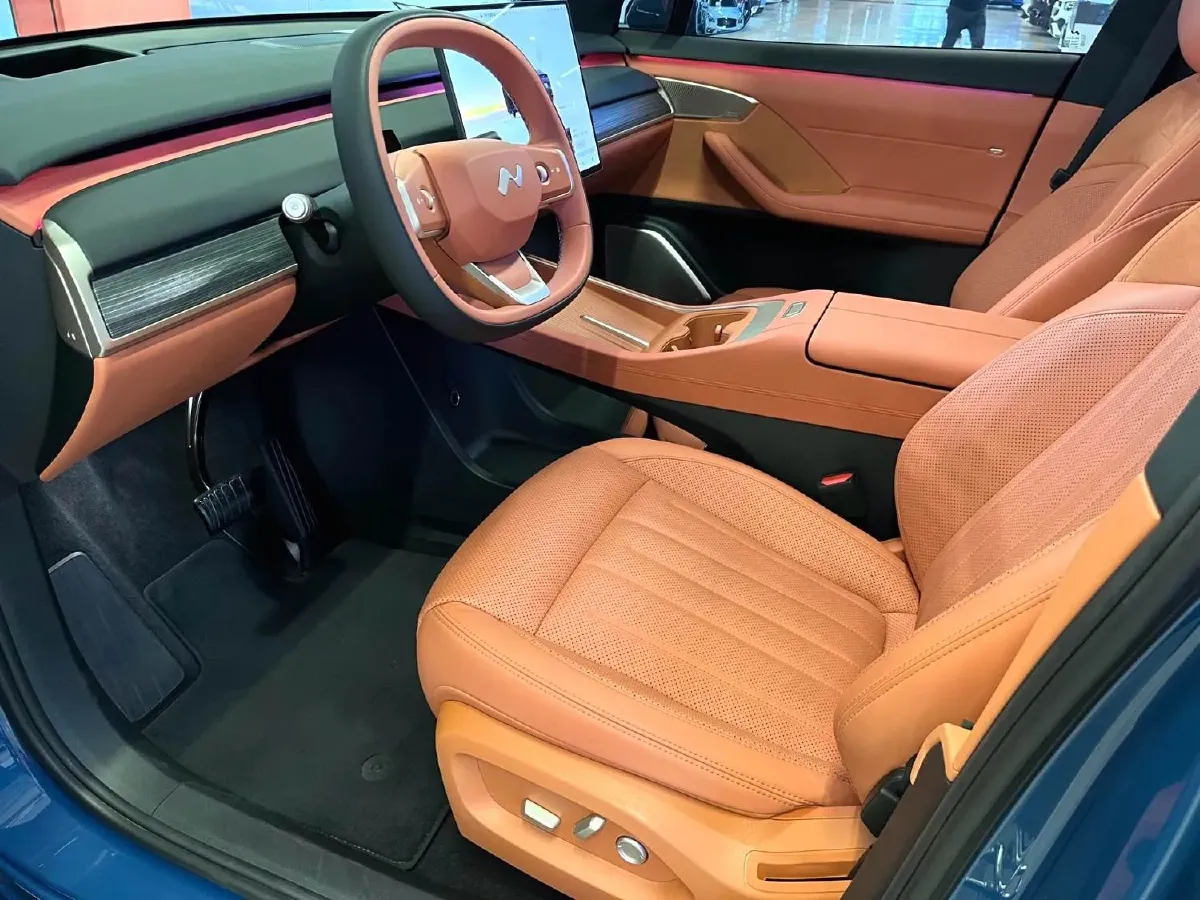 2024 ONVO L60 BEV 60KWH,autocango,china used car exporter,china ev exporter,chinese used car exporter,chinese used ev exporter